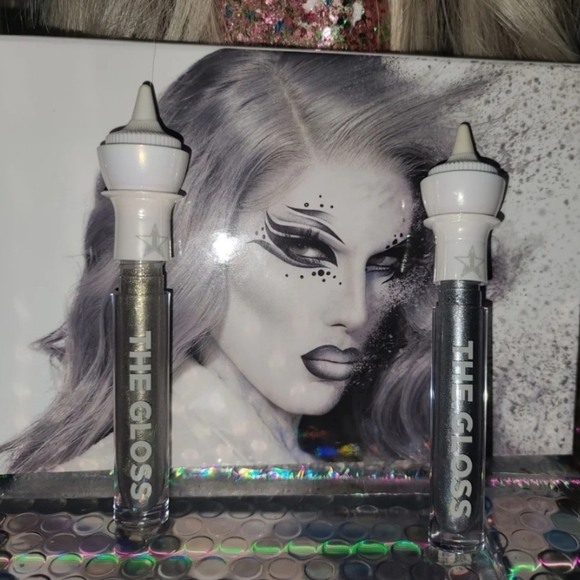 Jefree star make up bundle plus wig. - Picture 10 of 10